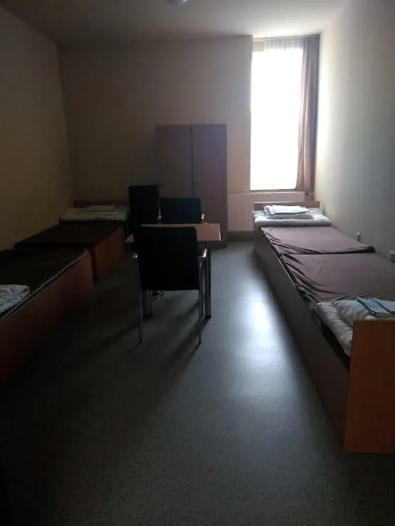 Хостел Maglodi Uti Munkavallaloi Hotel Будапешт